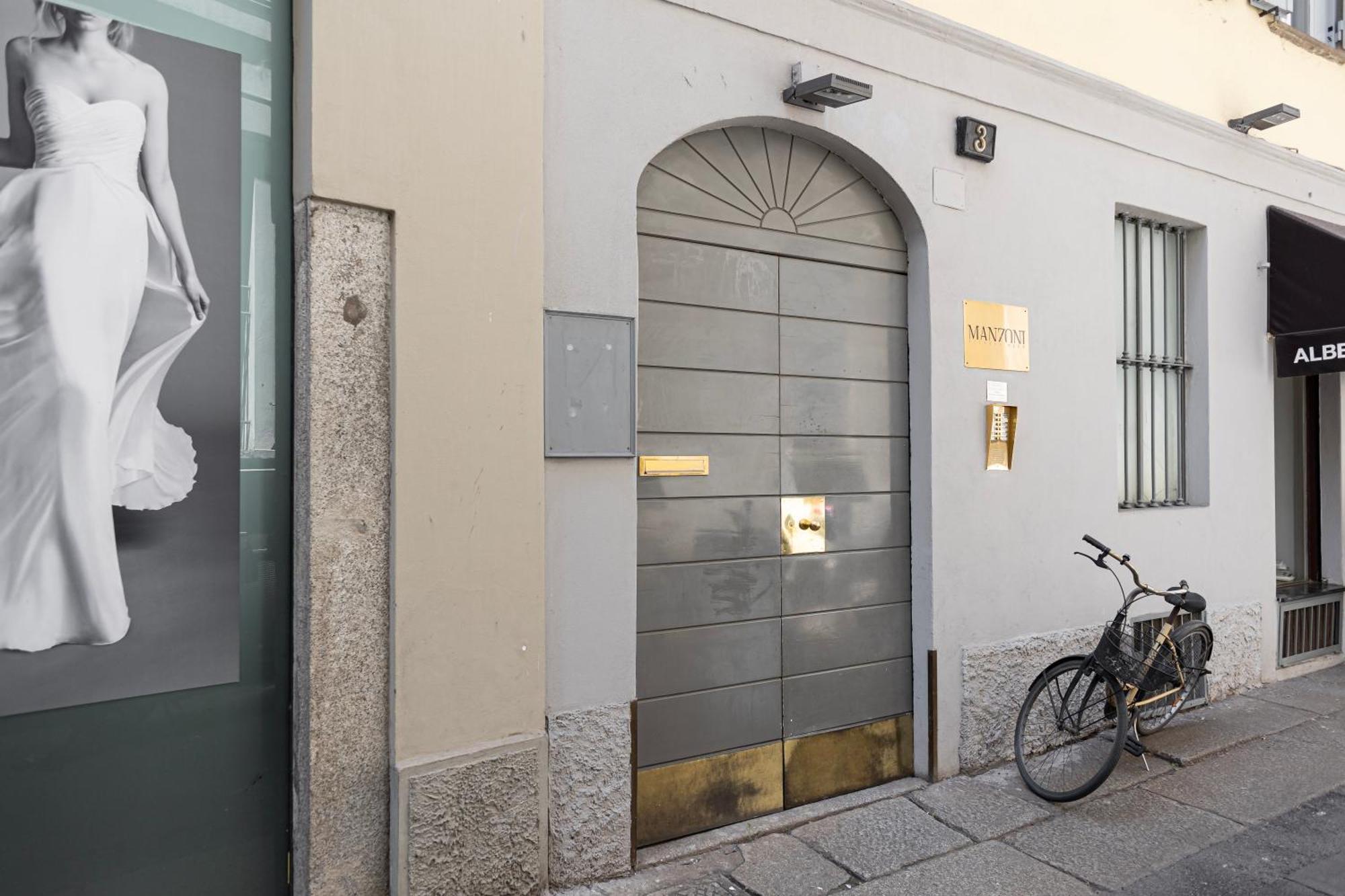 Elegante Bilocale In Montenapoleone - Brera Milano Esterno foto